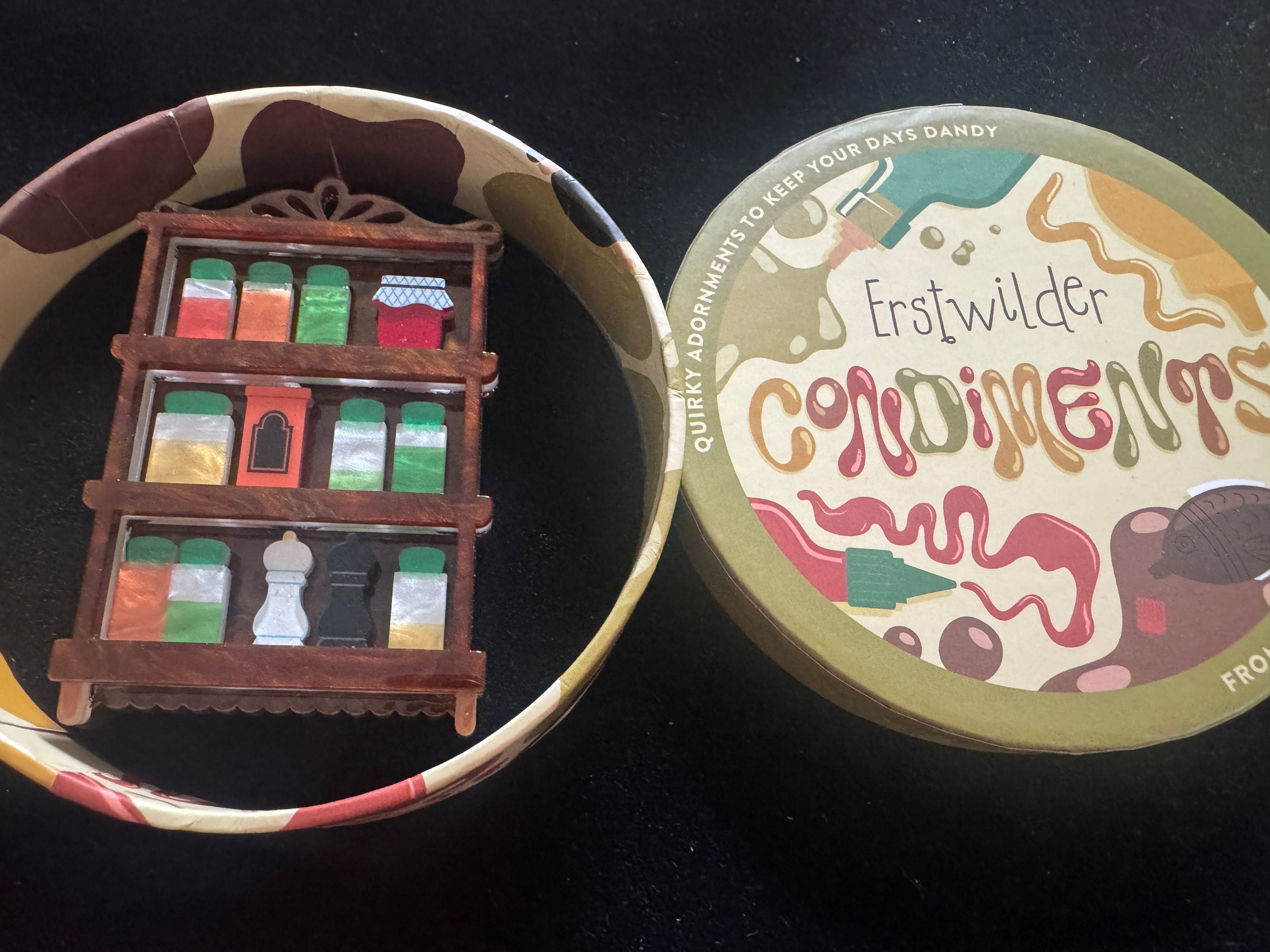 ERSTWILDER CONDIMENTS COLLECTION RESIN BROOCH -A PINCH OF PERSONALITY