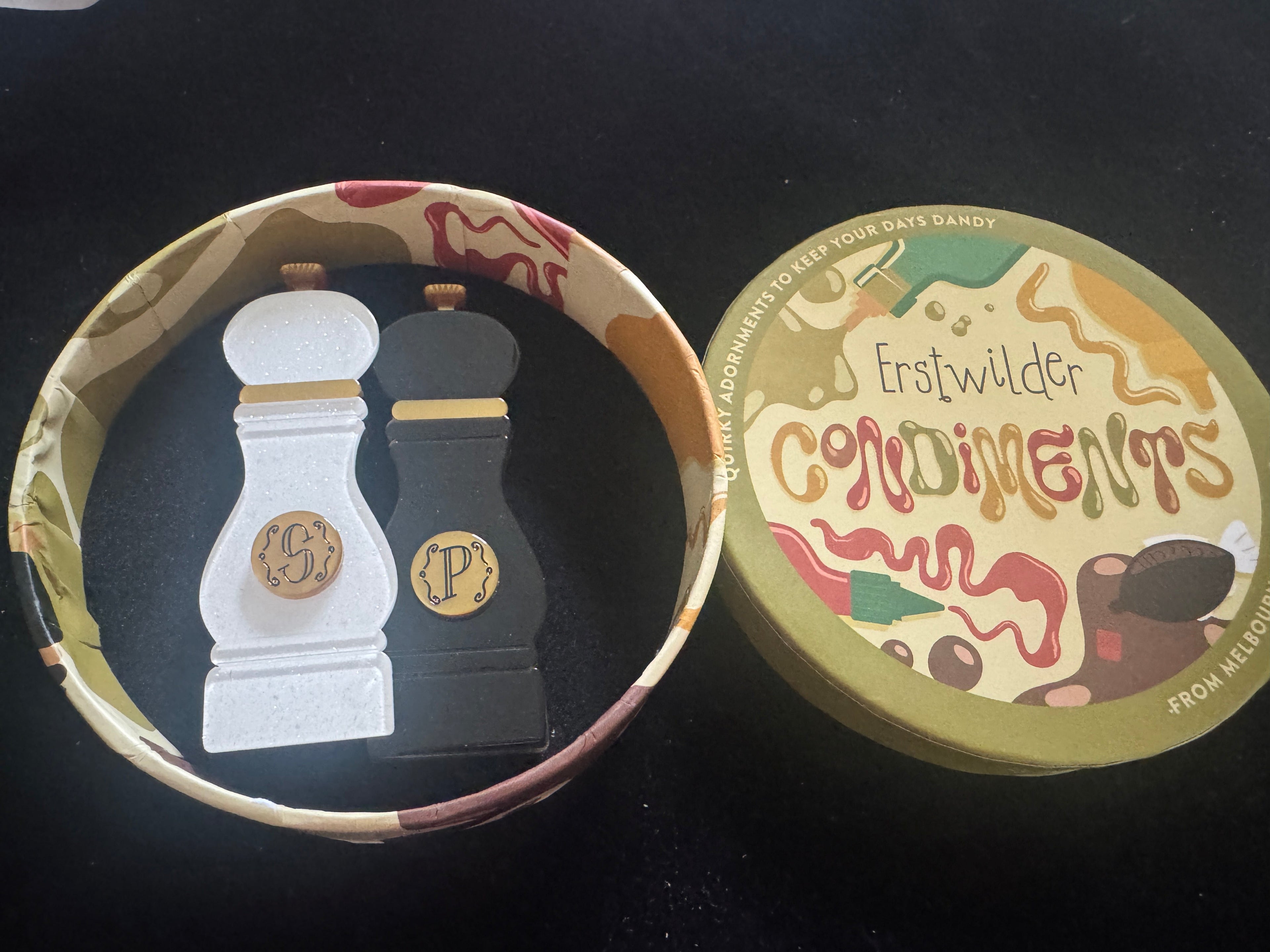 ERSTWILDER CONDIMENTS COLLECTION RESIN BROOCH - SEASONED TO PERFECTION