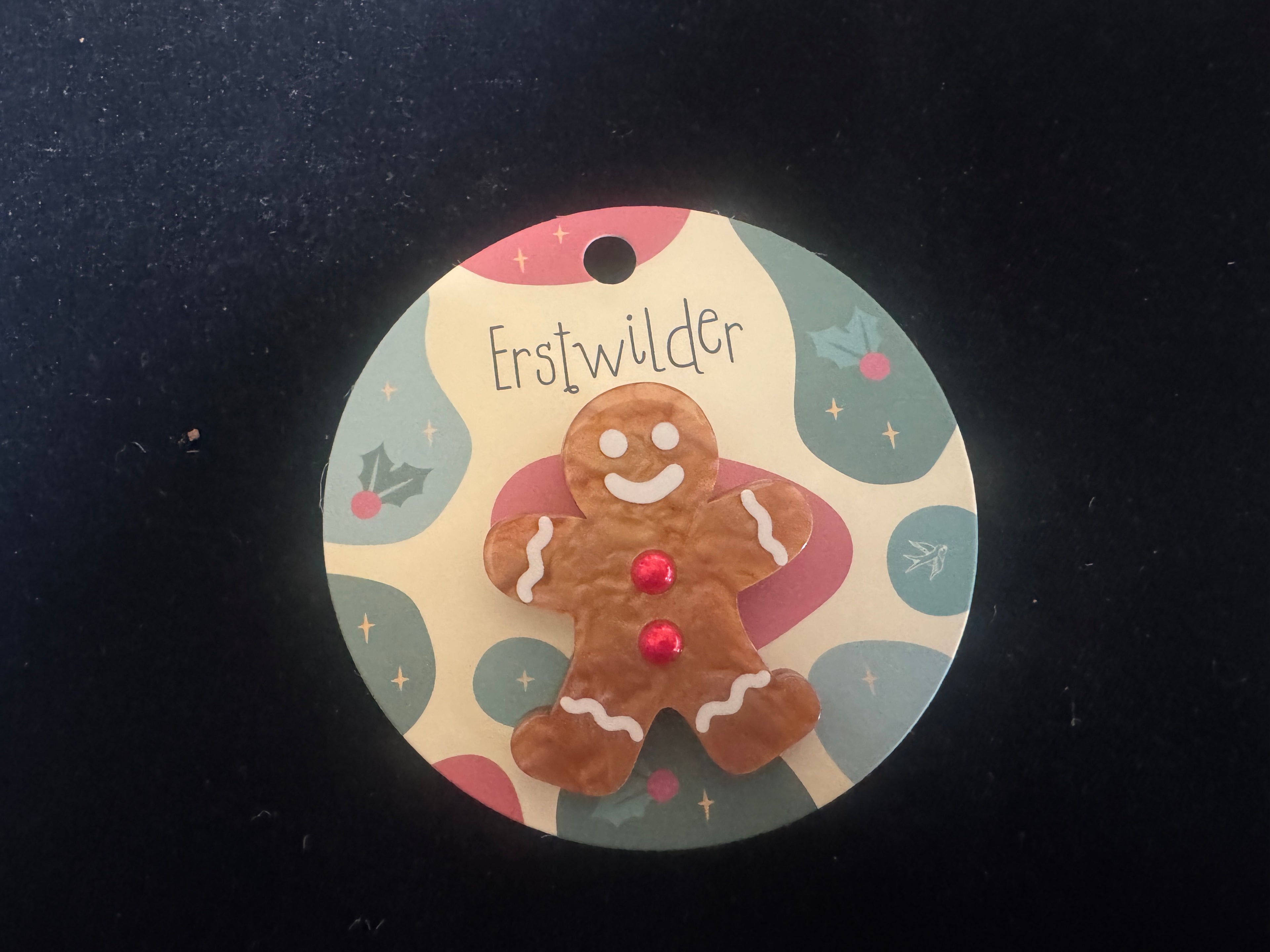 ERSTWILDER MINIATURE CHRISTMAS RESIN BROOCH - GINGERBREAD MAN SIMPLIFIED